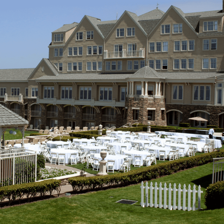 VNV Events-Historic mansion wedding venue in Miami with grand staircase and lush landscaping