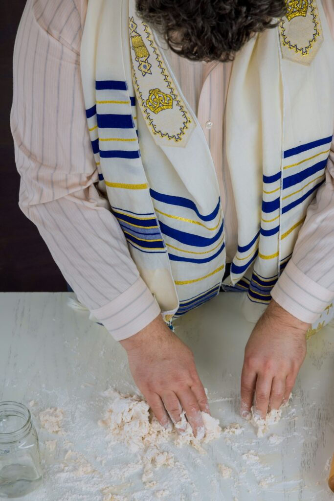 vnvevents: FAmily and comunity serving food image 2