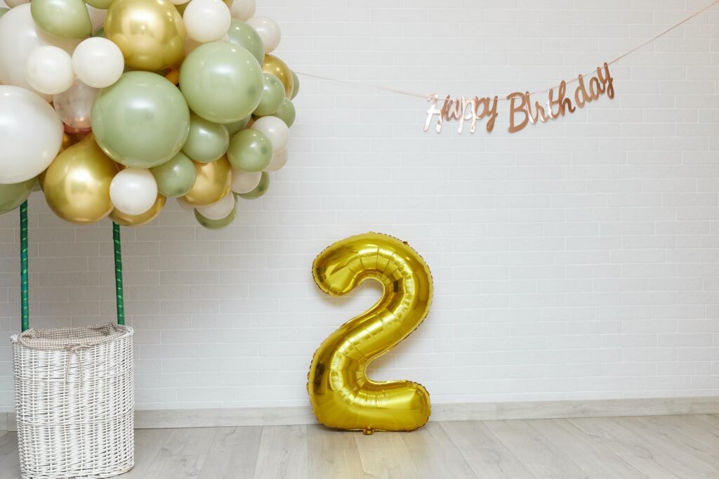 vnv events: balloon decor wall for events - pic 1
