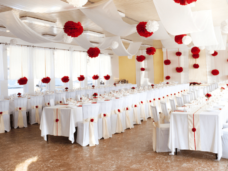 VNV events-One of the best ways to make your event decor stand out in Miami is to incorporate local elements.