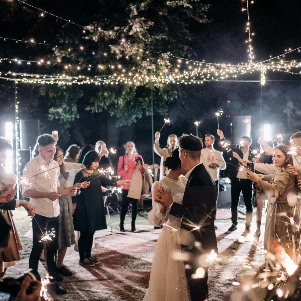How to Curate a Fun-Filled and Elegant Wedding 5