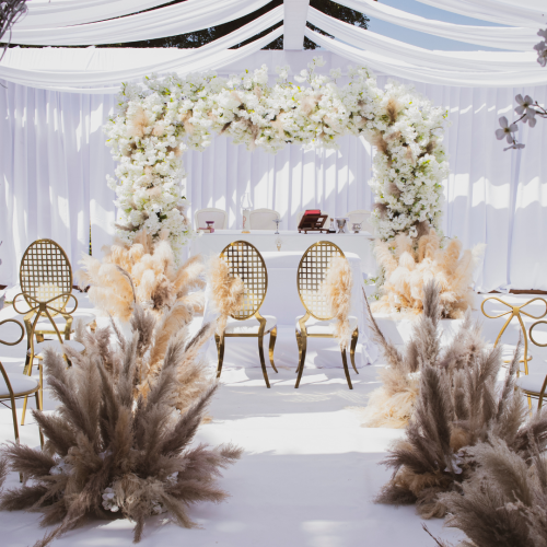 vnv events-:Floral Ideas for a Winter Wedding img1