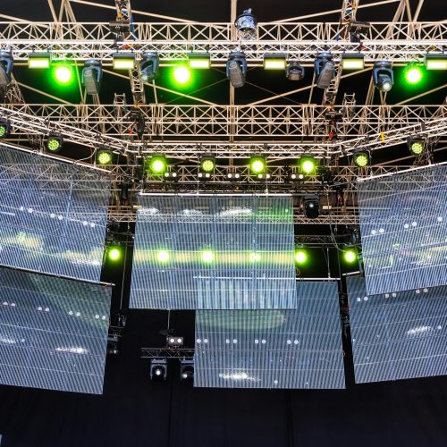 Open stage with flat screens for broadcasting of concert or event